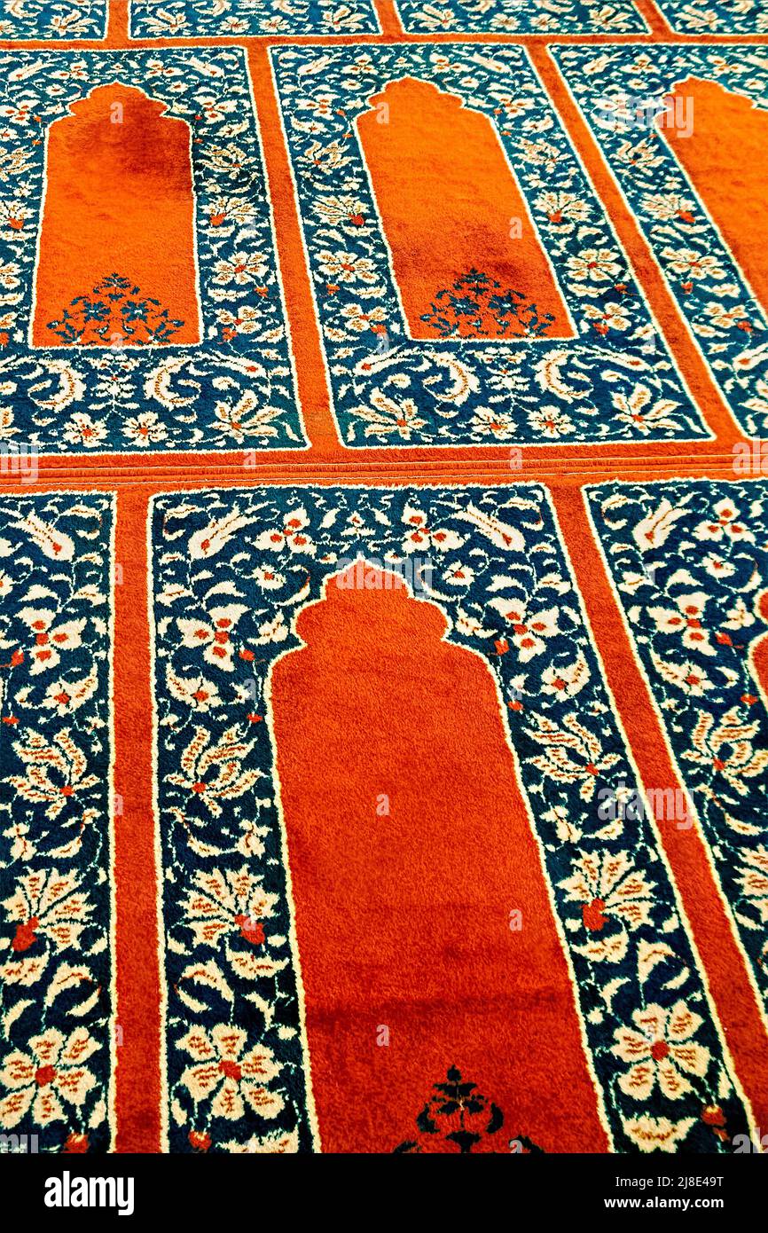 Tappeto nella moschea di Selimiye, Edirne, Turchia. Foto Stock