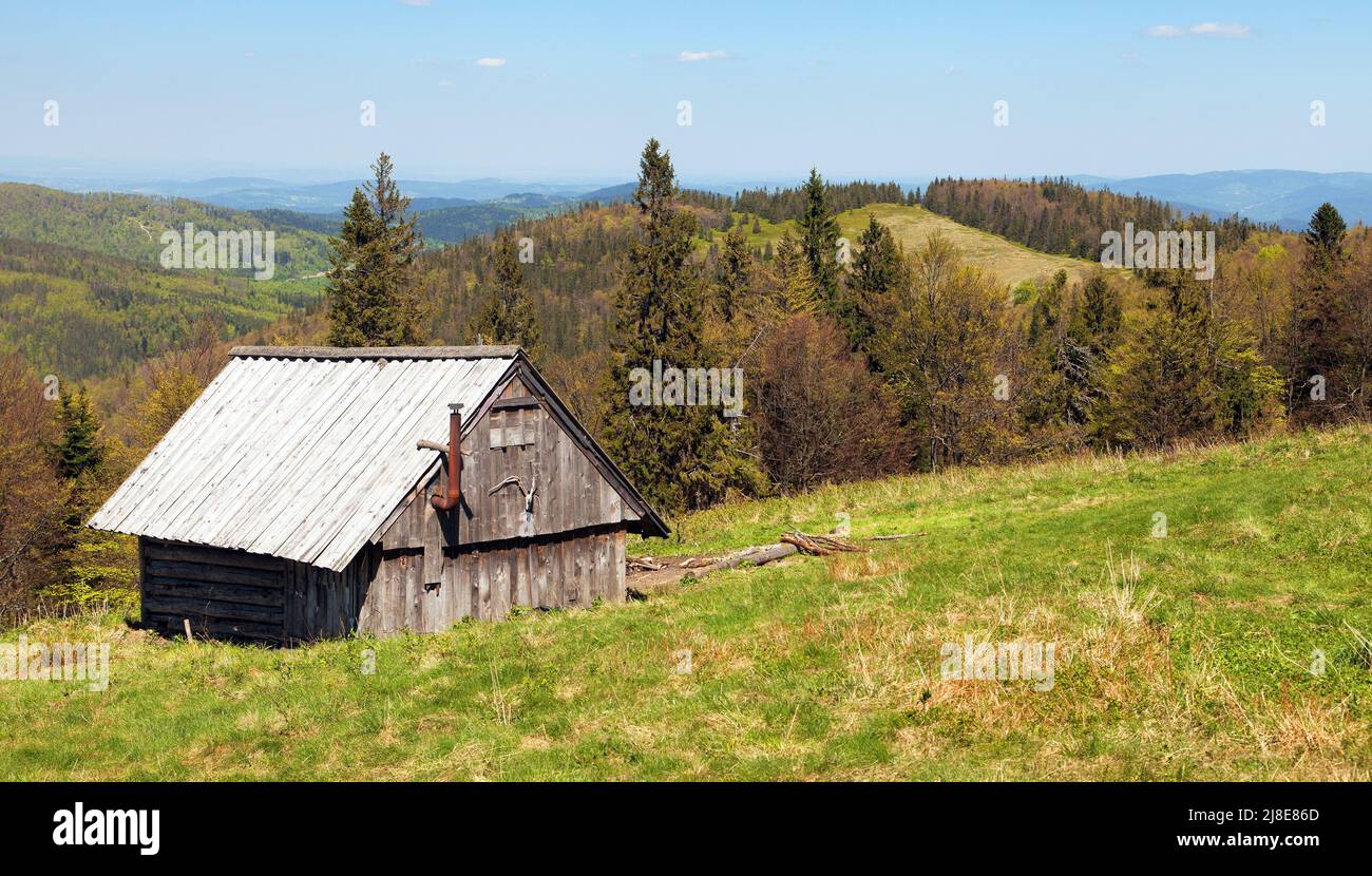 Rifugio Herdsmans ai monti carpazi, ai confini con Polonia Baskids, Slovacchia e Polonia Foto Stock