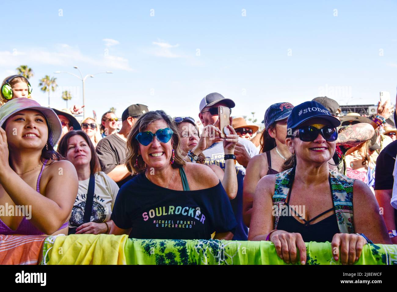 Redondo Beach, California, Stati Uniti. 14th maggio 2022. Buona folla il giorno 2 del festival BEACHLIFE . Credit: Ken Howard/Alamy Live News Foto Stock