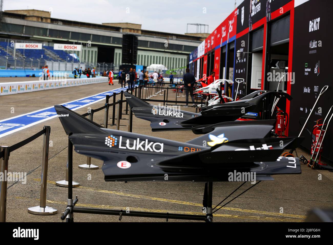 13 maggio 2022, Berlino, Tempelhofer Damm, 12101 Berlino, Germania: Berlino: Il Campionato del mondo di Formula e inizia a Tempelhofer Flugfeld. 22 piloti lottano per due vittorie in fase. (Credit Image: © Simone Kuhlmey/Pacific Press via ZUMA Press Wire) Foto Stock