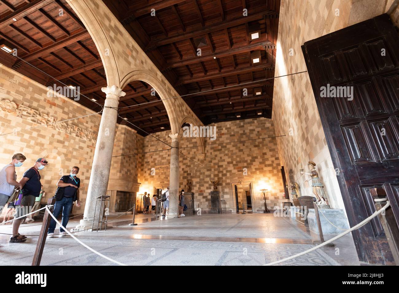 Interni all'interno del palazzo del Gran Maestro nella città vecchia di Rodi, Grecia Foto Stock