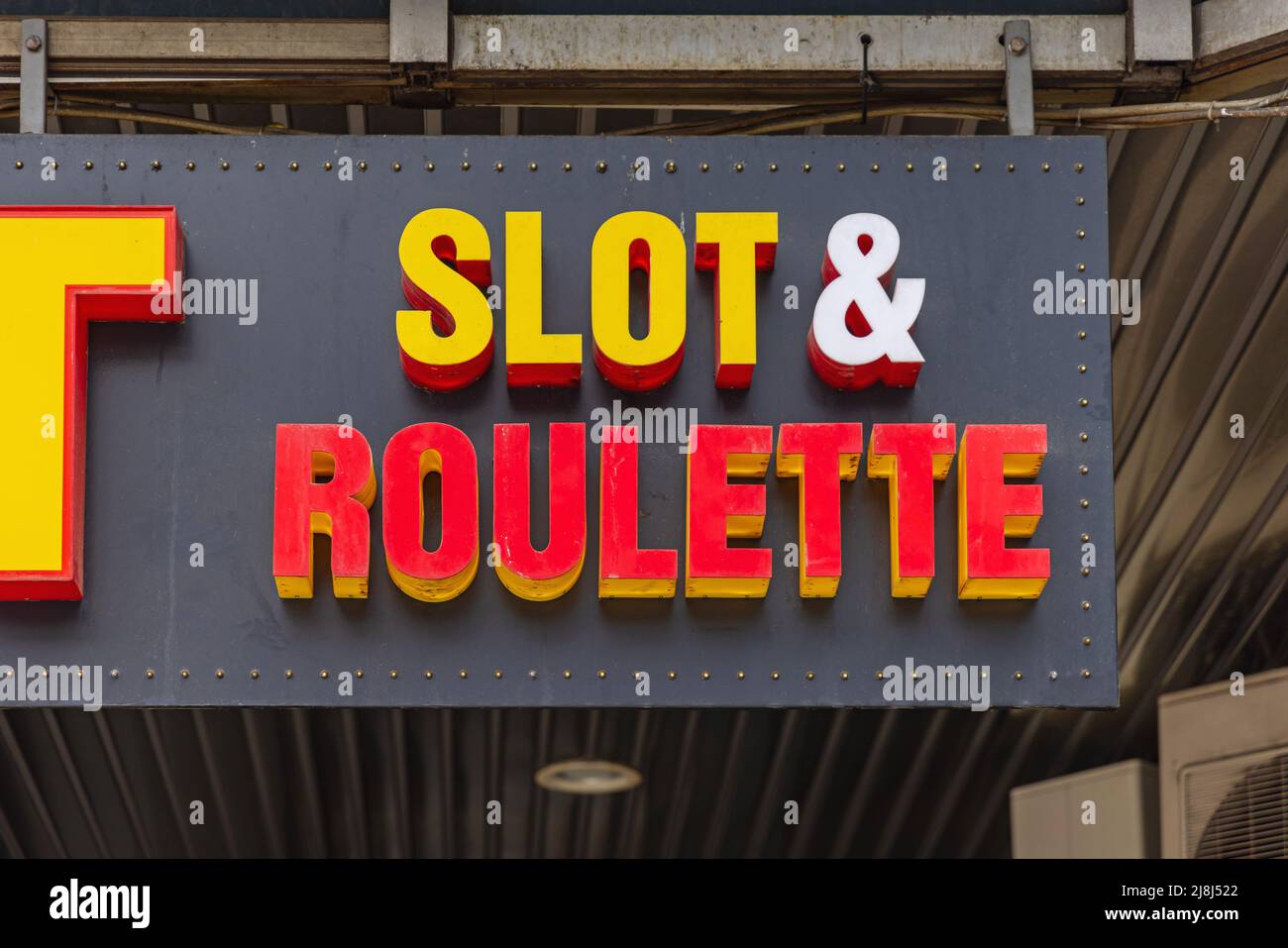 3D Sign slot machine e Roulette Casino Giochi di gioco Foto Stock