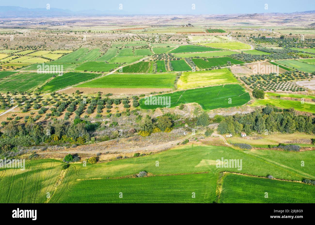 Patchwork paesaggio, campi agricoli in Nicosia, Cipro Foto Stock