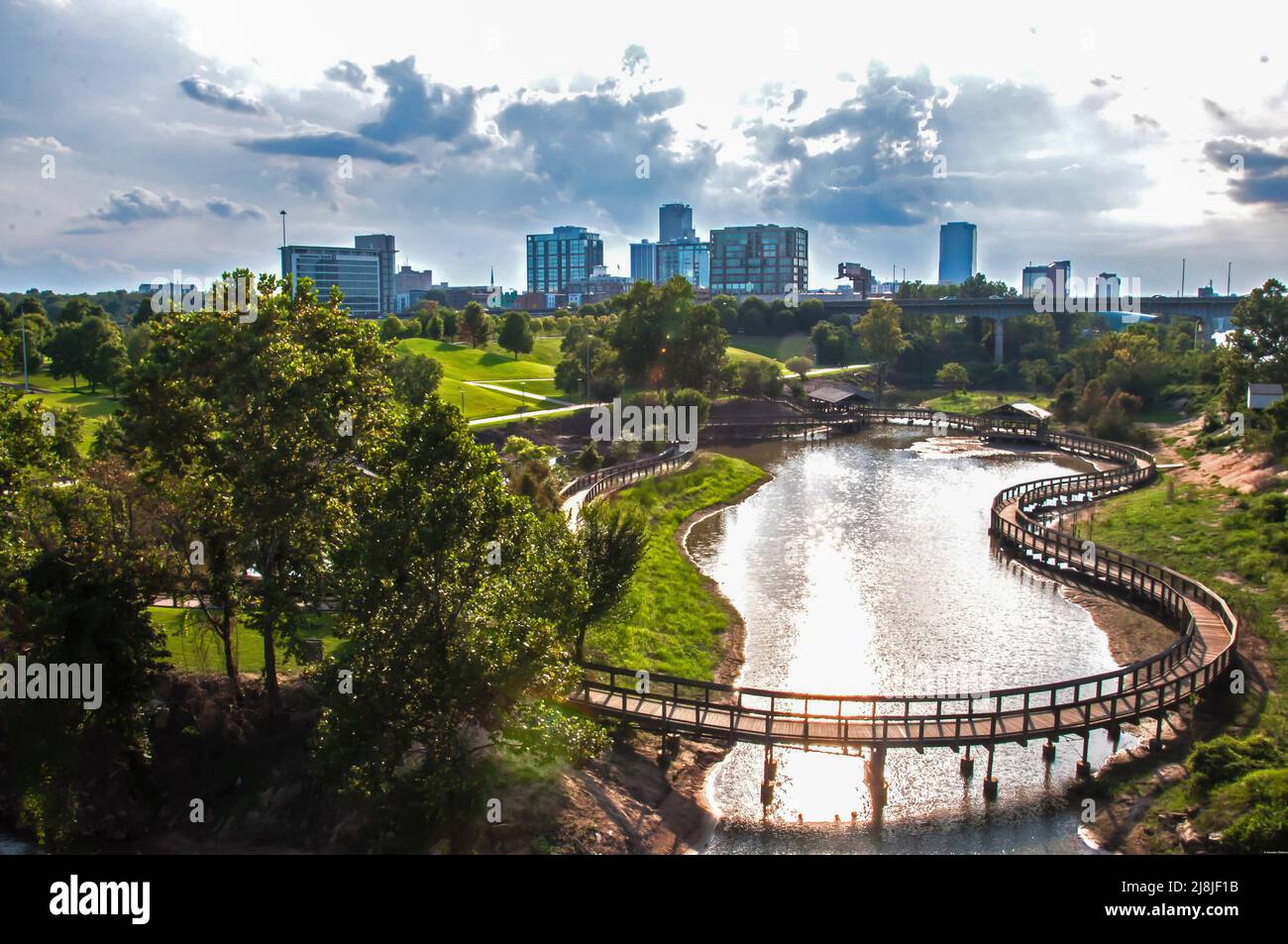 Il Presidentiail Wetlands Park lungo il fiume Arkansas a Downntown Little Rock, Arkansas. Foto Stock