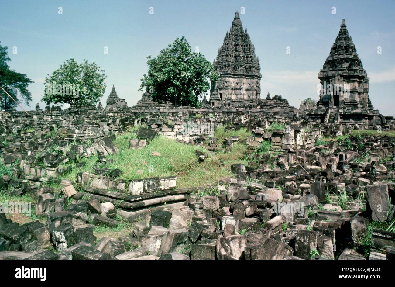 Tempio Prambanan vicino a Yogakarta 1984 Foto Stock