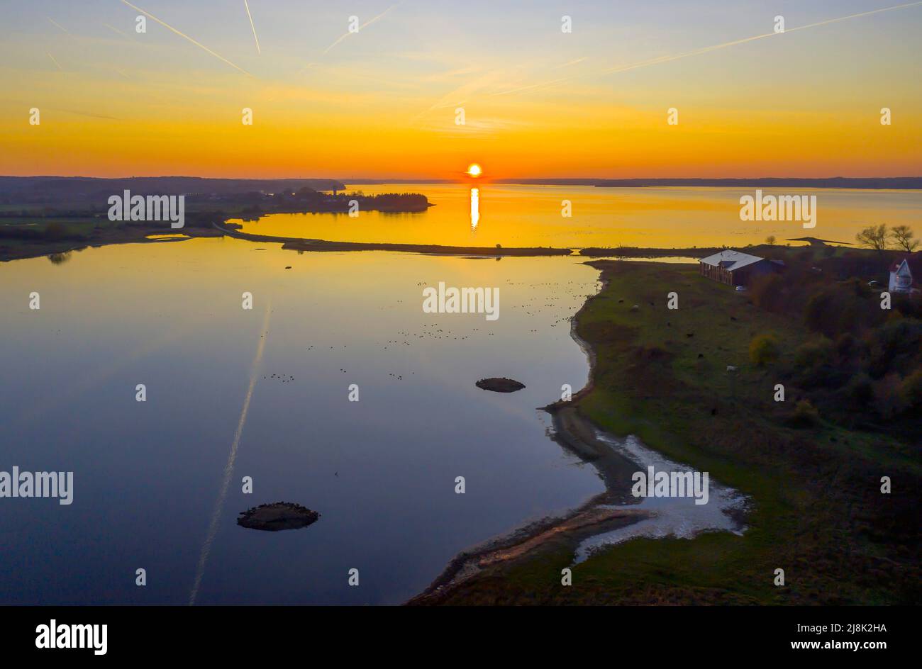 Piccolo Noor sulla penisola di Holnis, edifici di una ex fabbrica di mattoni, Germania, Schleswig-Holstein Foto Stock