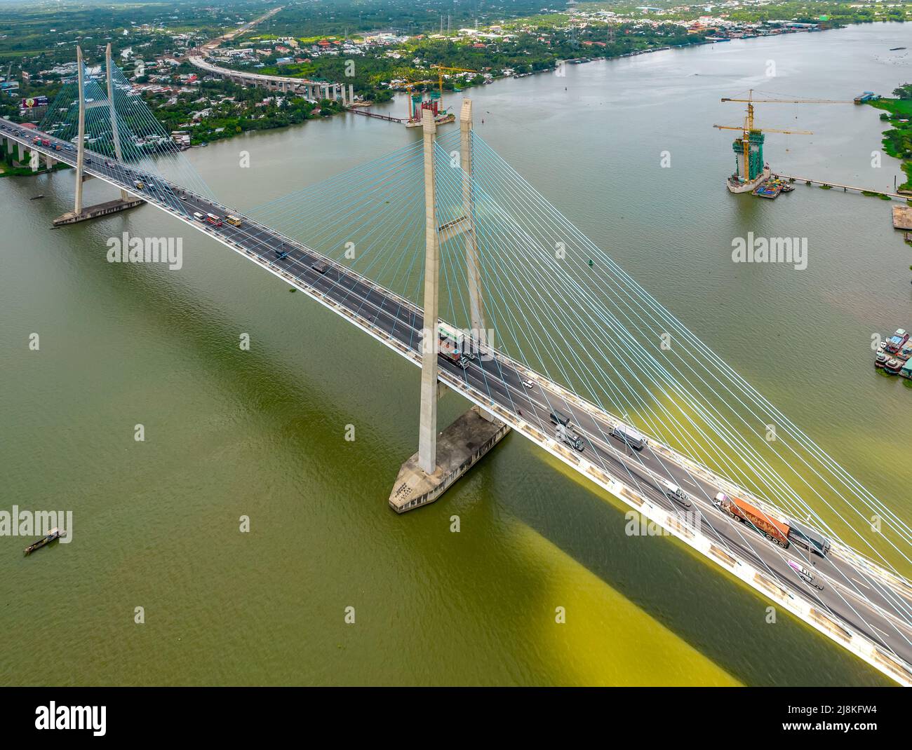 My Thuan Bridge, Vinh Long City, Vietnam, vista aerea. Il mio ponte di Thuan è famoso ponte nel delta di mekong, Vietnam. Foto Stock