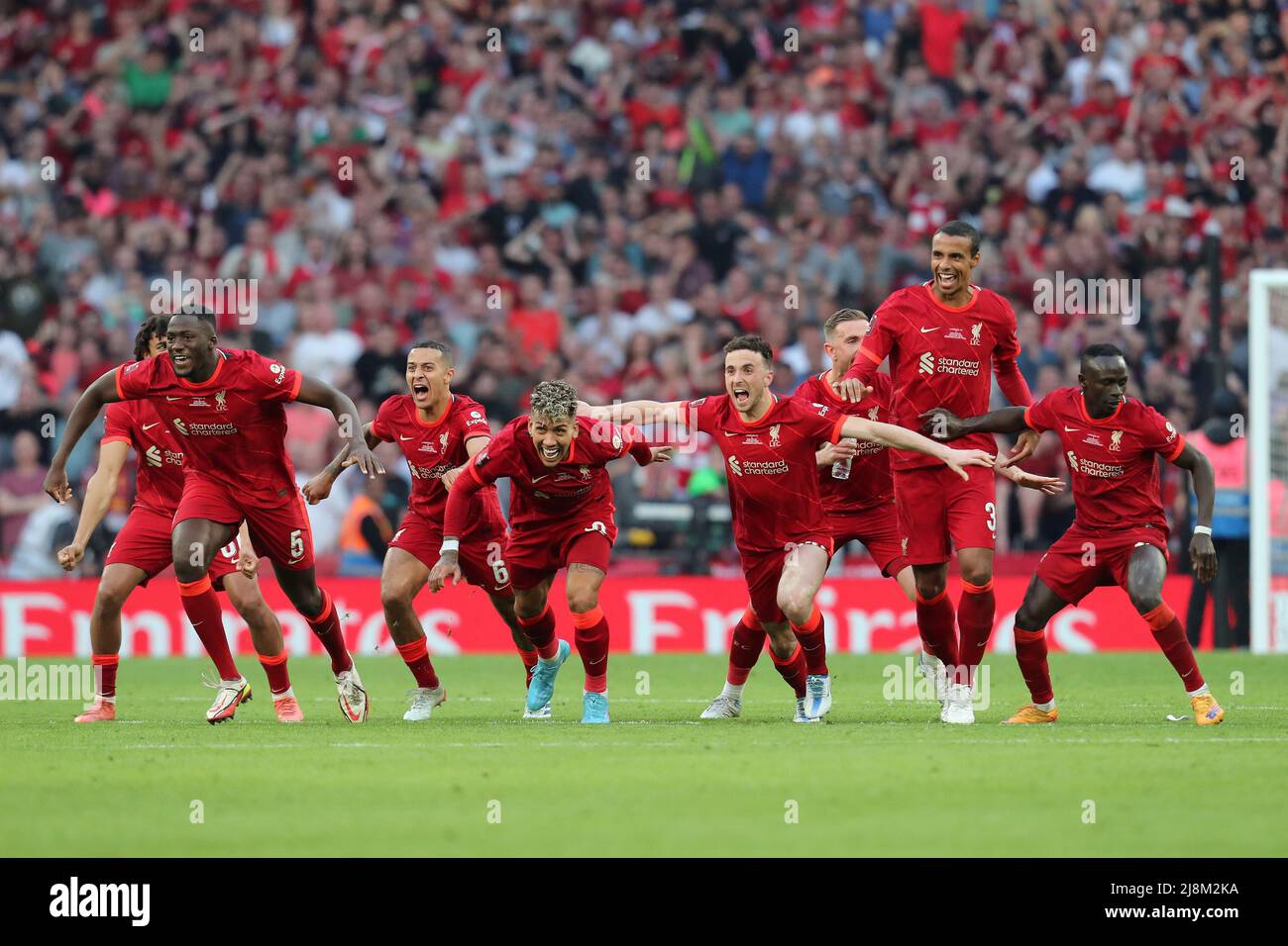 LIVERPOOL TEAM CELEBRATE, CHELSEA V LIVERPOOL, 2022 Foto Stock