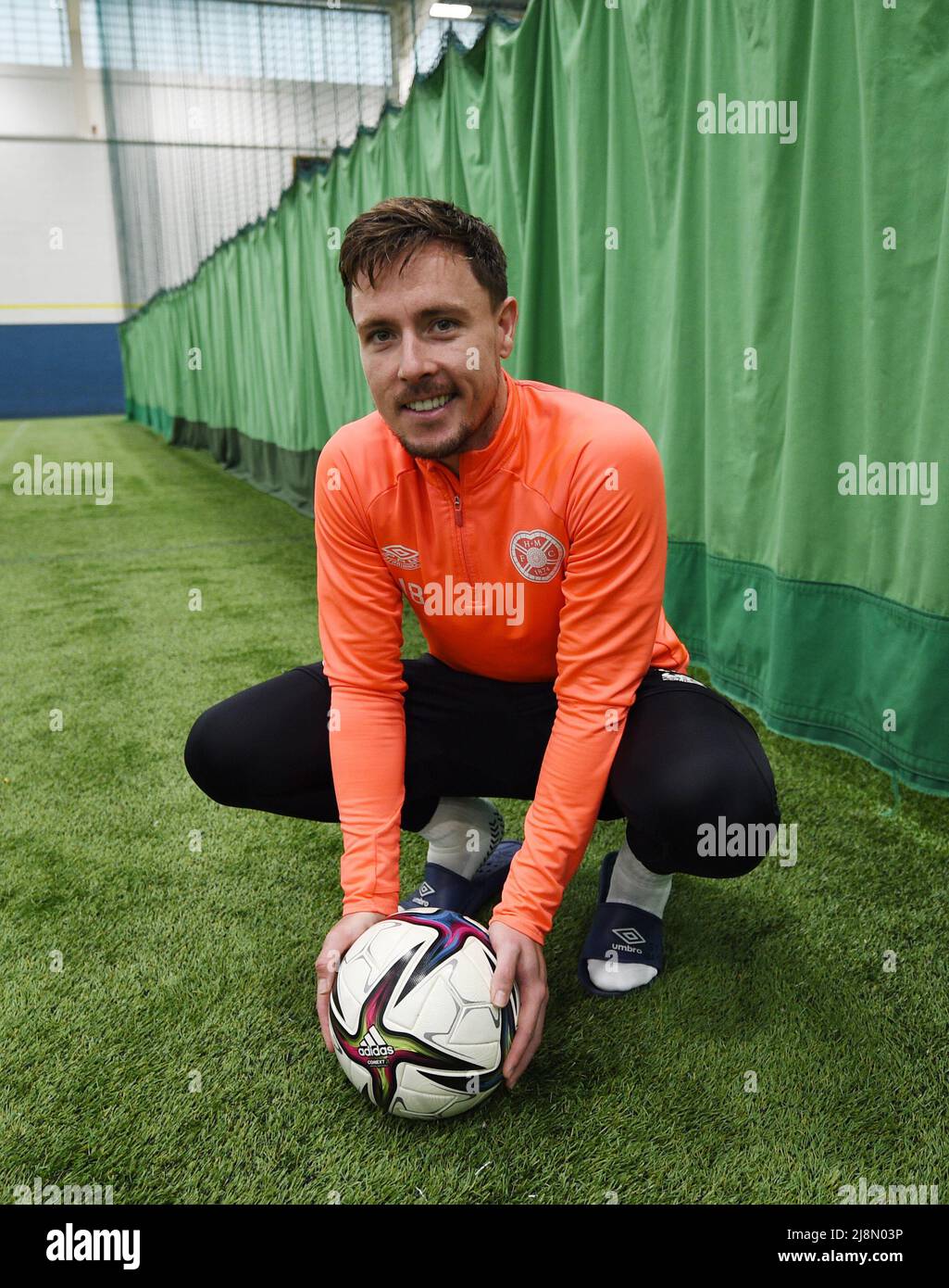 Oriam Sports Center Edinburgh.Scotland.UK.16th May 22 Hearts Media Day for Build up to Scottish Cup Final vs Rangers Hearts' Barrie McKay Credit: eric mccowat/Alamy Live News Foto Stock