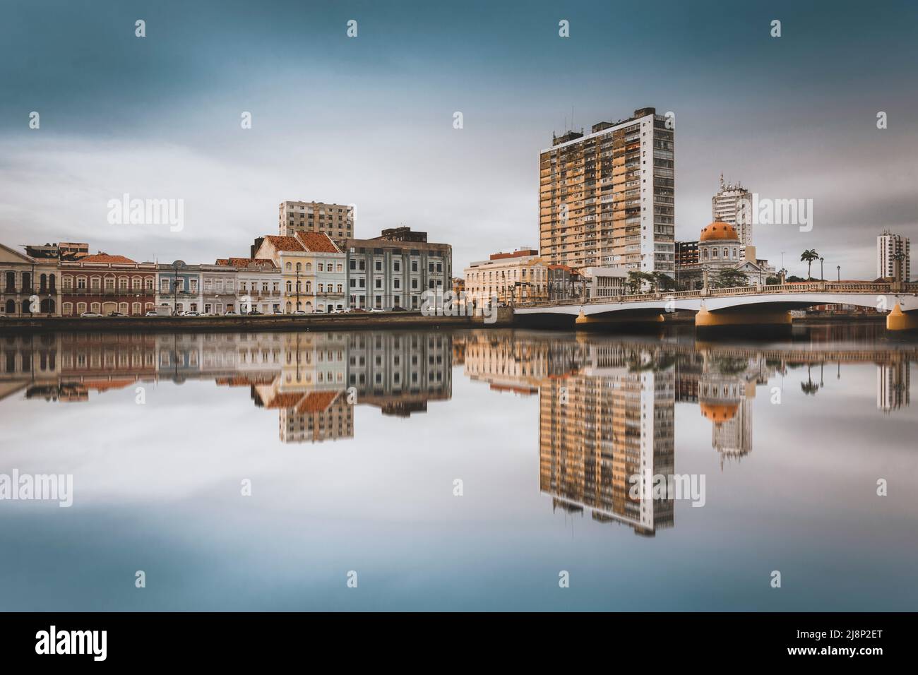 Vista del centro di Recife, regione nord-orientale del Brasile. Foto Stock