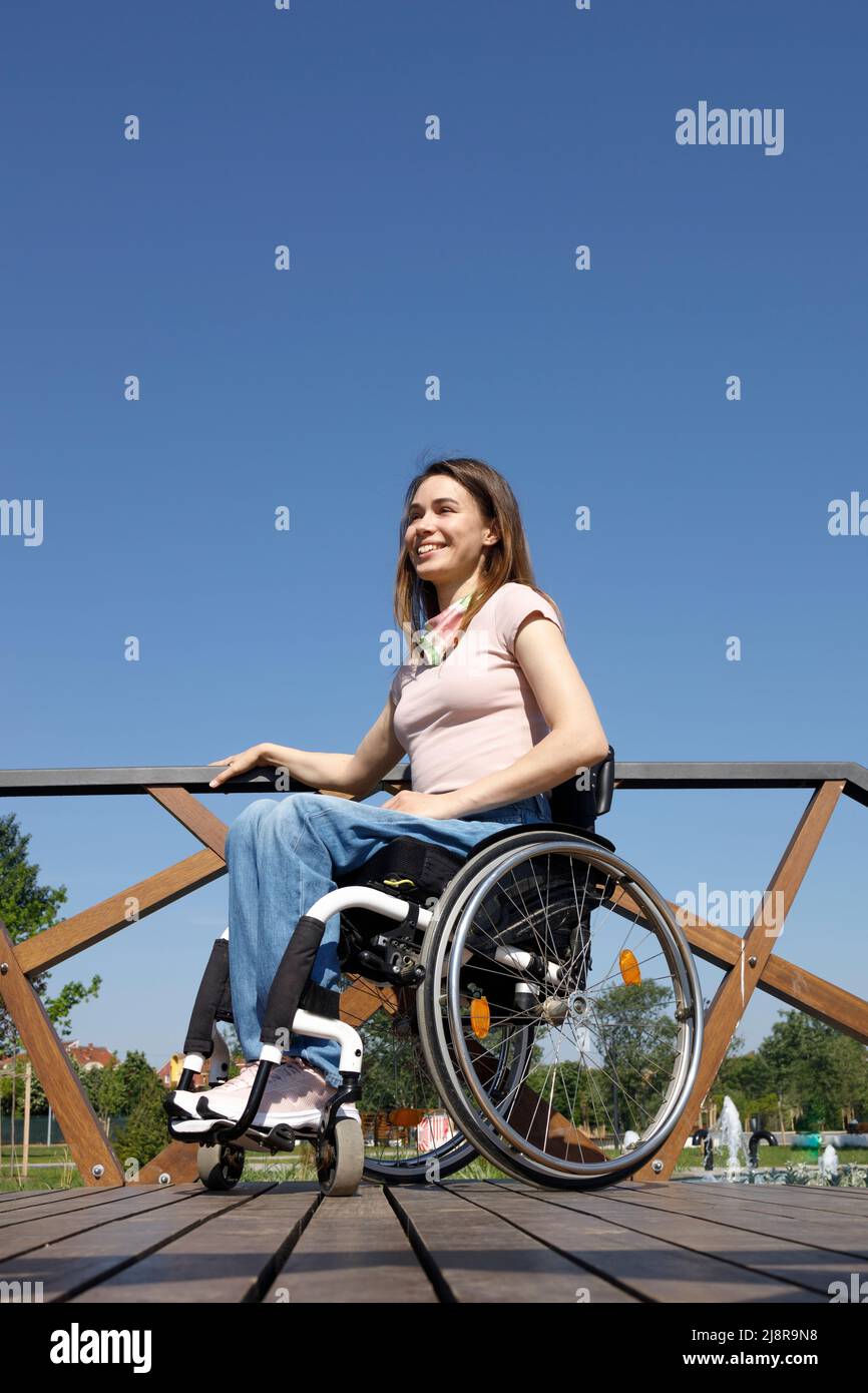 Ritratto di una donna fiera disabili Foto Stock