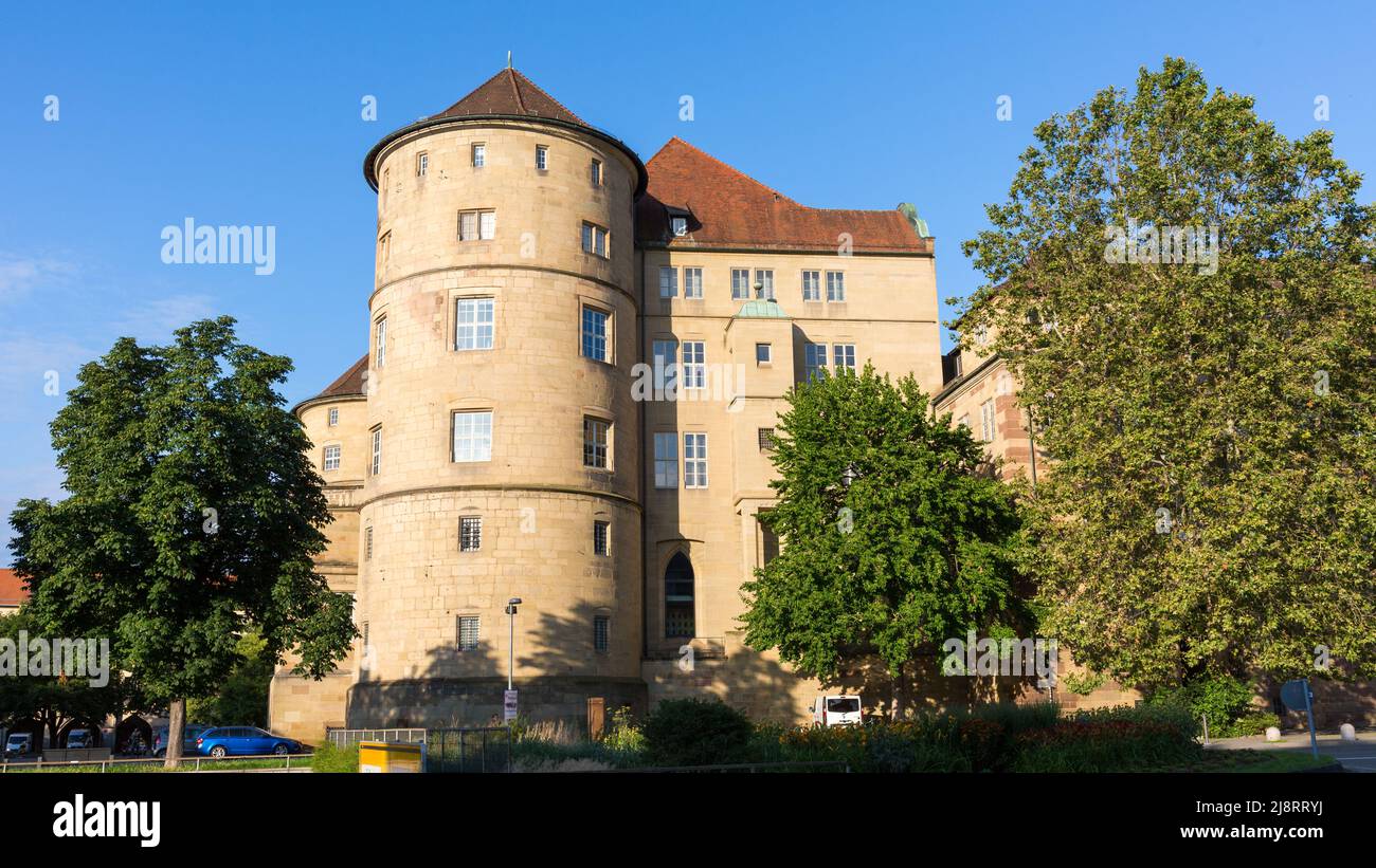 Stoccarda, Germania - Lug 29, 2021: Vista sul castello Altes (Palazzo Vecchio). Ex residenza dei conti e dei duchi di Württemberg. Foto Stock