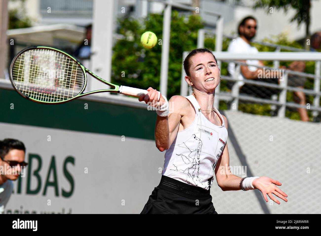 Simona Waltert di Svizzera durante l'Open di Francia (Roland-Garros) 2022,  Gran torneo di tennis
