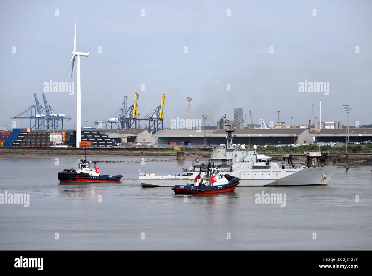 18/05/2022 Tilbury Regno Unito. HMS Tyne è una nave di pattuglia offshore di classe River della Royal Navy e ha per gli ultimi due giorni pattugliando il canale come un de Foto Stock