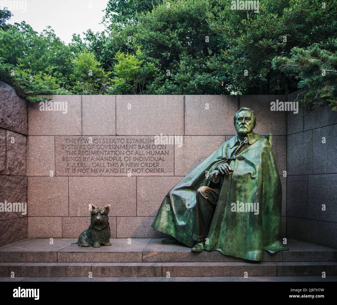 Statua all'interno del Franklin Delano Roosevelt Memorial Site, Washington, D.C., Stati Uniti Foto Stock