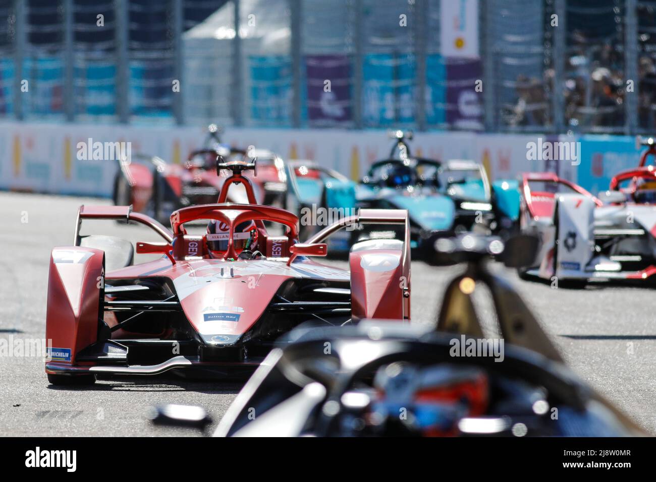 Berlino, Germania, 15th maggio 2022. 2022 Shell Recharge Berlin e-Prix, Round 8 del Campionato del mondo di Formula e ABB FIA 2021-22, circuito aeroportuale Tempelhof a Berlino, Germania Foto: #27 Jake DENNIS (GBR) di Avalanche Andretti Formula e © Piotr Zajac/Alamy Live News Foto Stock