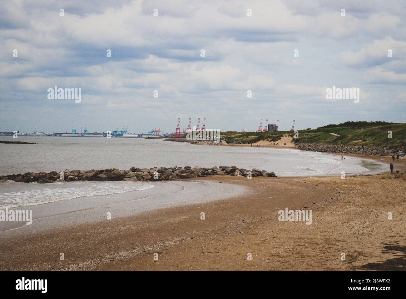 Vista lungo la costa settentrionale di Wirral verso New Brighton e Liverpool Foto Stock