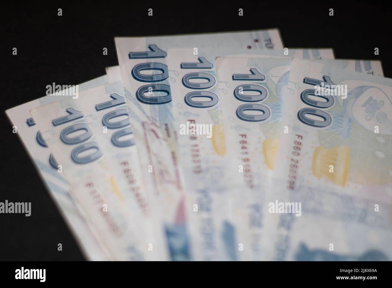 100 denominazioni Foto Stock