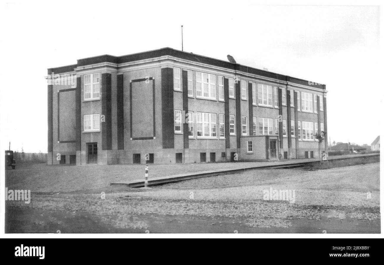 Vista della scuola di Notre-Dame de Protection a Noranda Canada ca. 1935 Foto Stock