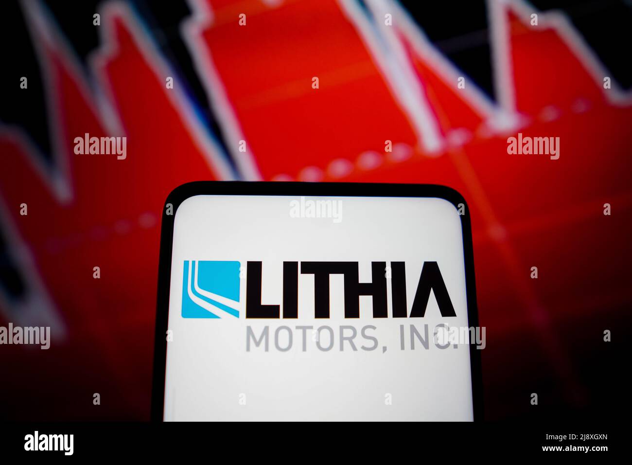 Brasile. 18th maggio 2022. In questa figura, il logo Lithia Motors, Inc. È visualizzato sullo smartphone. (Foto di Rafael Henrique/SOPA Images/Sipa USA) Credit: Sipa USA/Alamy Live News Foto Stock