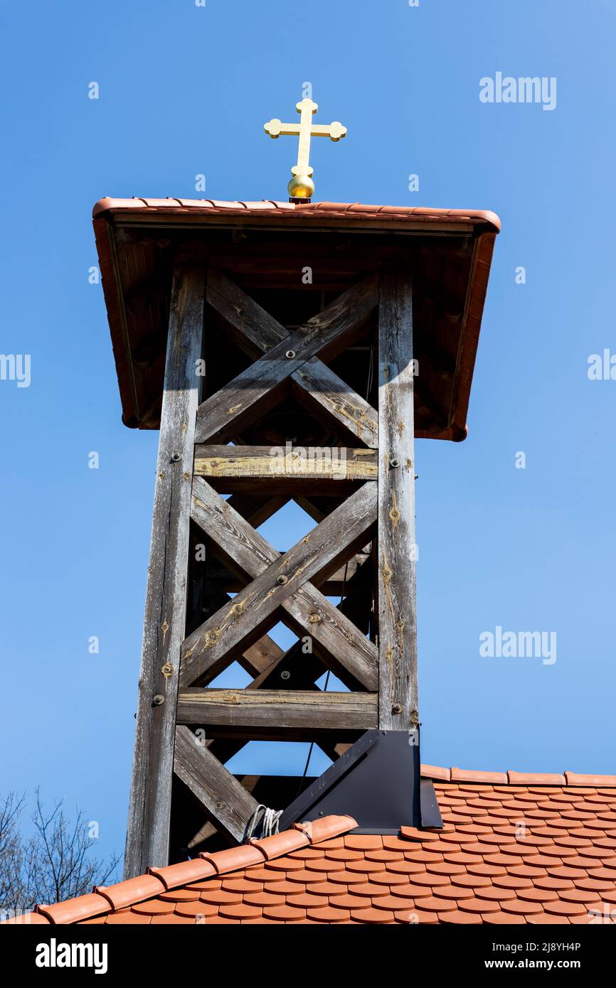 Chiesa ortodossa di legno San Despot Stefan Lazarevic al monte Avala vicino Belgrado, Serbia Foto Stock