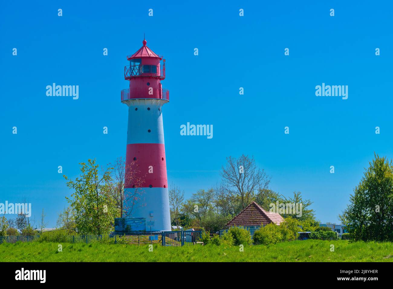 Faro Falshöft sulla costa baltica, Mar Baltico, Comunità Nieby, Schleswig-Holstein, Germania settentrionale, Europa Foto Stock