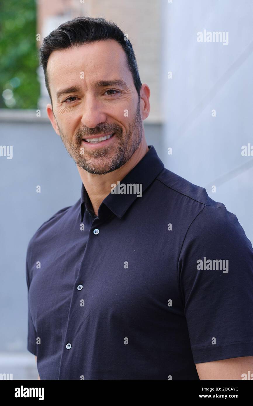 Madrid, Spagna. 19th maggio 2022. Pablo Puyol partecipa alla fotocellula 'en Otro Lugar' all'Academia de CNE di Madrid. (Foto di Atilano Garcia/SOPA Images/Sipa USA) Credit: Sipa USA/Alamy Live News Foto Stock