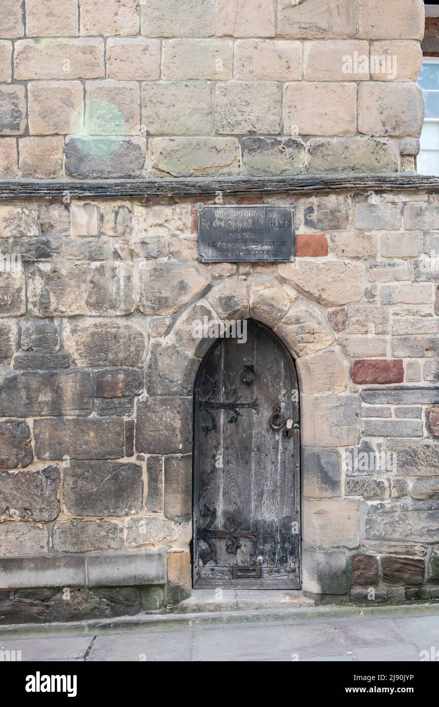 Questa scena è la torre di guardia delle mura medievali di Shrewsbury, risalente al 14th secolo, e l'ultima torre di guardia rimasta delle mura difensive della città di Shrewsbury Foto Stock