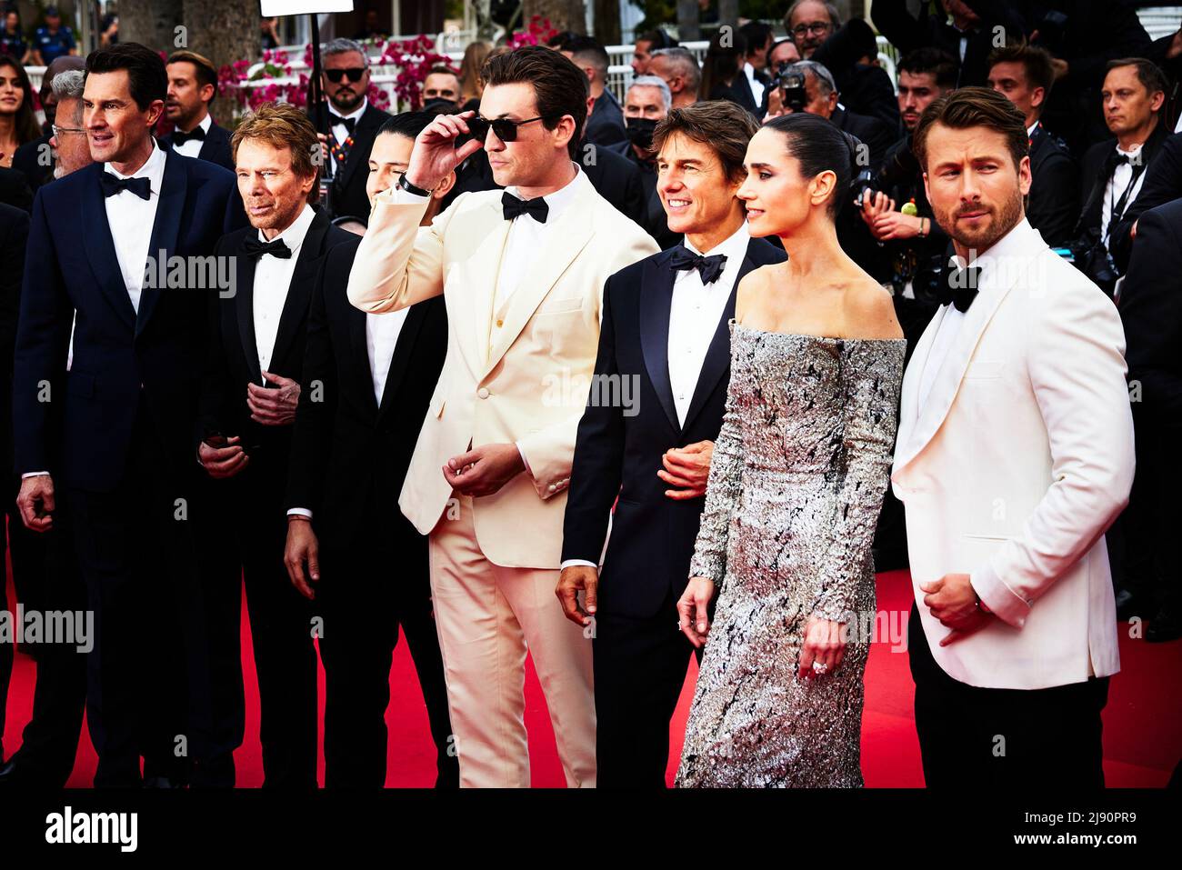 Cannes, Francia, 18 maggio 2022 Top Gun Maverick - Red Carpet- Festival Cannes 18 maggio 2022 con Tom Cruise, Miles Teller, Jennifer Connelly Foto Stock