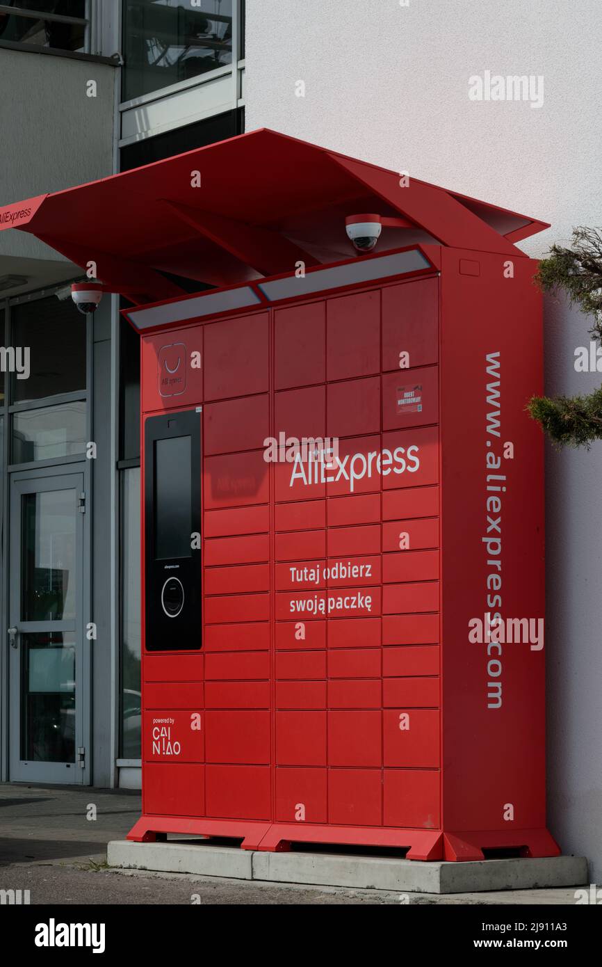 Poznan, Polonia. 19 maggio 2022: AliExpress Parcel Post, un sito di vendita cinese, è stato lanciato nel 2010 come piattaforma dedicata esclusivamente alle vendite al dettaglio. AliExp Foto Stock