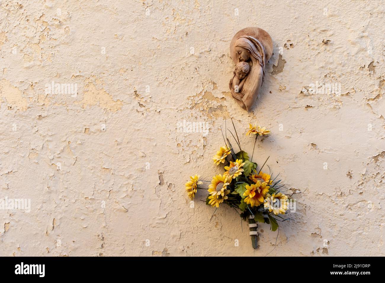 Decorazione religiosa del muro, Senglea (l'Isla), le tre città, Malta Foto Stock