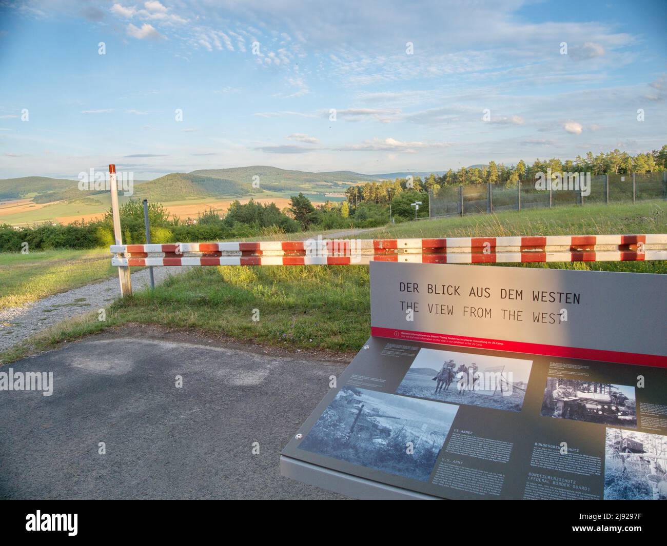 L'ex base di osservazione degli Stati Uniti Point Alpha sul confine interno-tedesco. Oggi, Point Alpha è un monumento commemorativo, commemorativo e luogo d'incontro e. Foto Stock