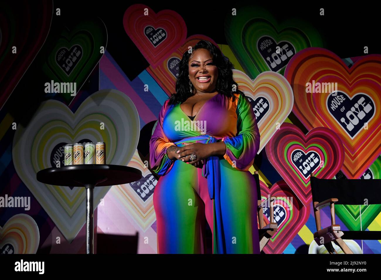 TS Madison parla durante un panel al 2022 Rupaul DragCon, Day 1, che si tiene presso IL LA Convention Center di Los Angeles, California, venerdì 13 maggio 2022. Foto di Jennifer Graylock-Graylock.com 917-519-7666 Foto Stock