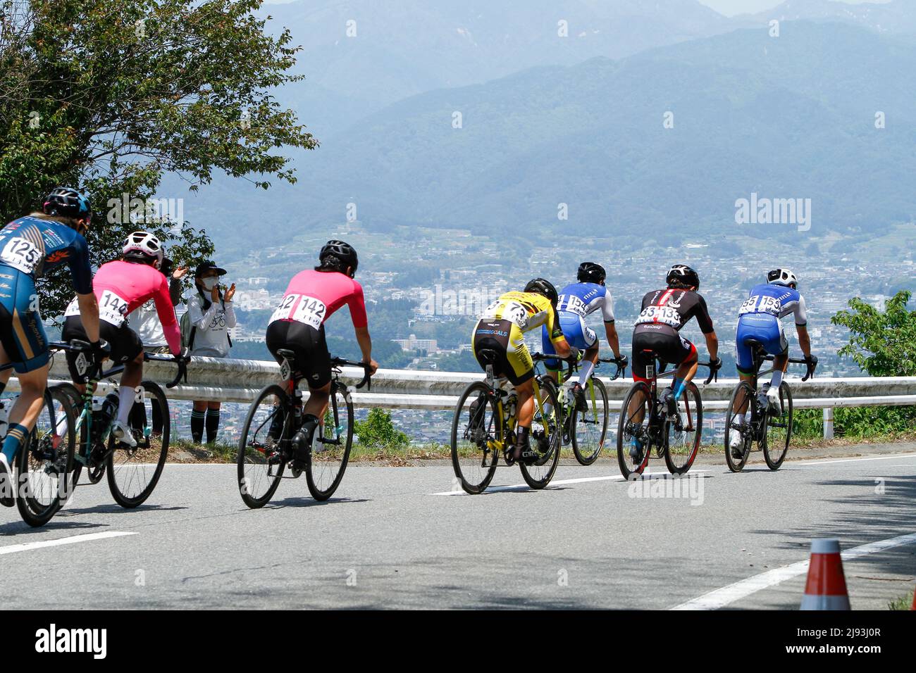 iida, nagano, giappone, 2022/19/05 , Tour ciclistico professionale del Giappone tenuto a Iida nella primavera del 2022. Foto Stock