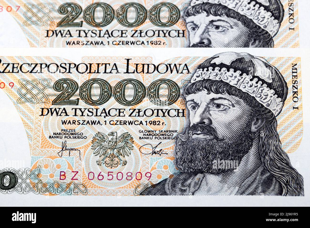 Vecchi soldi polacchi - 2000 Zloty un background di affari Foto Stock