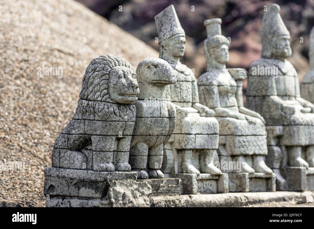 Statue di dei sul Nemrud montagna. Miniaturk Park a Istanbul, Turchia. Foto Stock