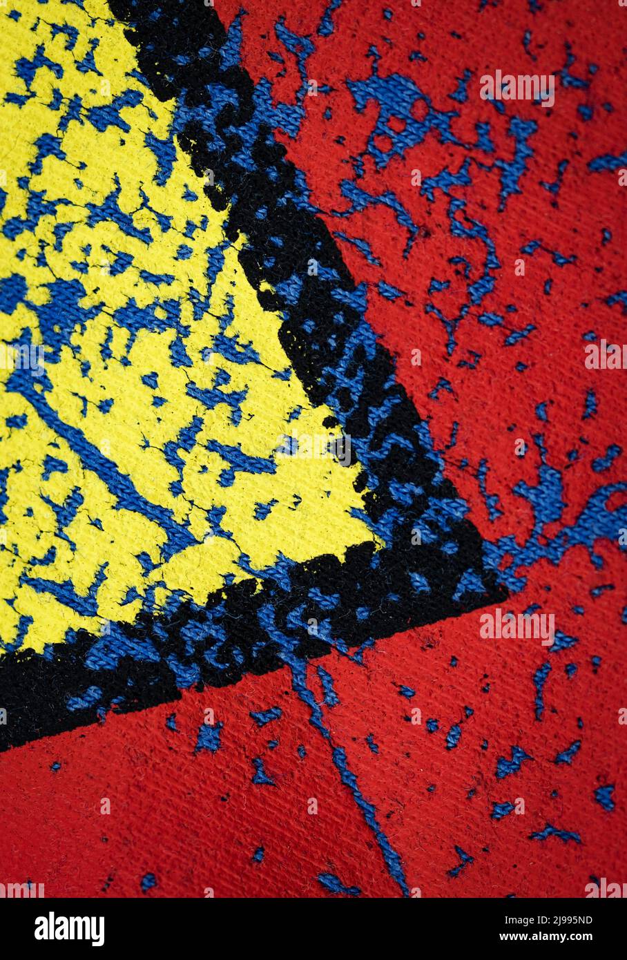 sfondo rosso e giallo dettaglio della vecchia pittura su tessuto Foto Stock