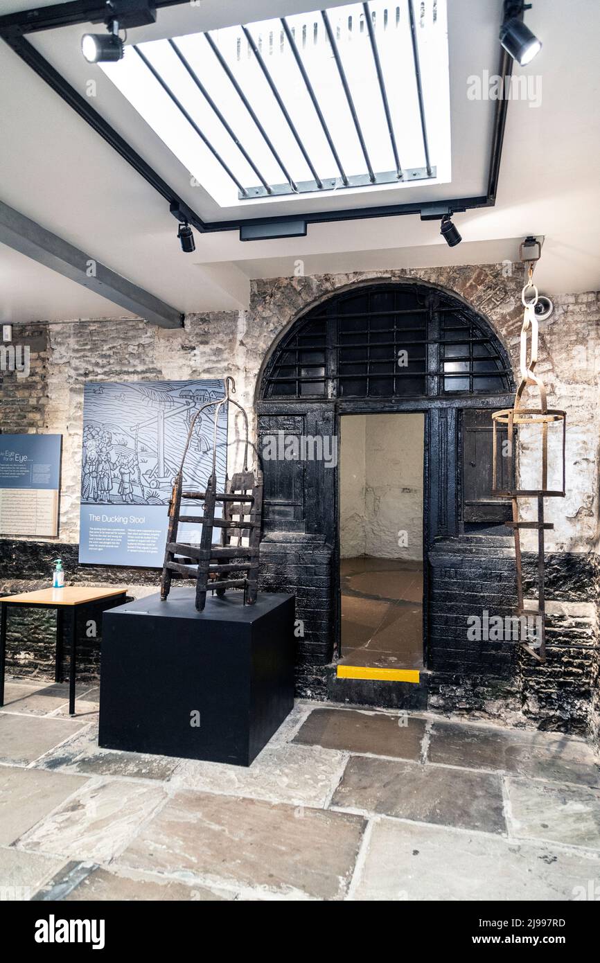 Interior of Stories of Lynn Museum e Old Jail Cells, King's Lynn, Norfolk, Inghilterra, Regno Unito Foto Stock