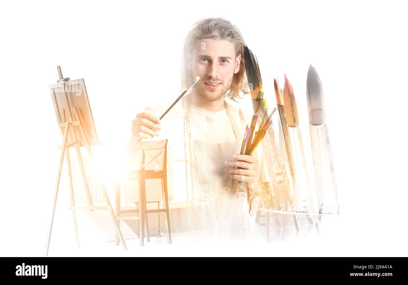Collage con artista maschile, disegno cavalletto e pennelli su sfondo bianco Foto Stock