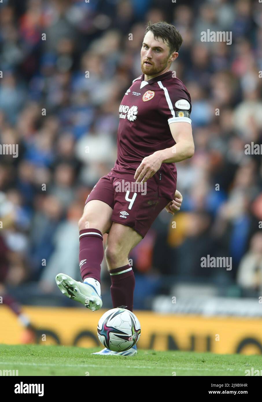 Glasgow, Scozia, 21st maggio 2022. John Souttar of Hearts durante la partita della Scottish Cup ad Hampden Park, Glasgow. Il credito dell'immagine dovrebbe leggere: Neil Hanna / Sportimage Foto Stock