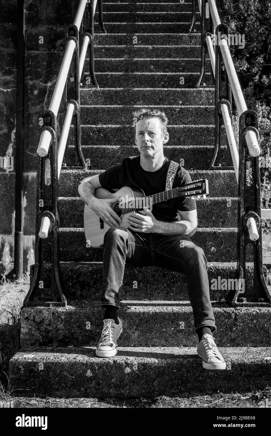 Cantante e cantautore folk irlandese Gus Glynn Foto Stock