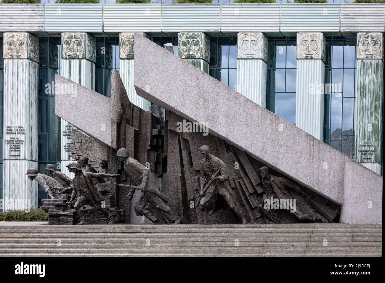 VARSAVIA, POLONIA - 14 MAGGIO 2022: Monumento commemorativo di Varsavia che commemora il sacrificio dei combattenti contro la resistenza nazista nell'estate 1944 durante il WW2 su Pl Foto Stock