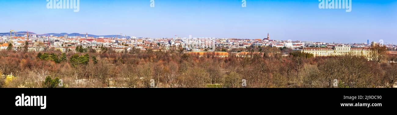 Paesaggio urbano di Vienna, panorama sulla bella primavera soleggiata, Austria Foto Stock