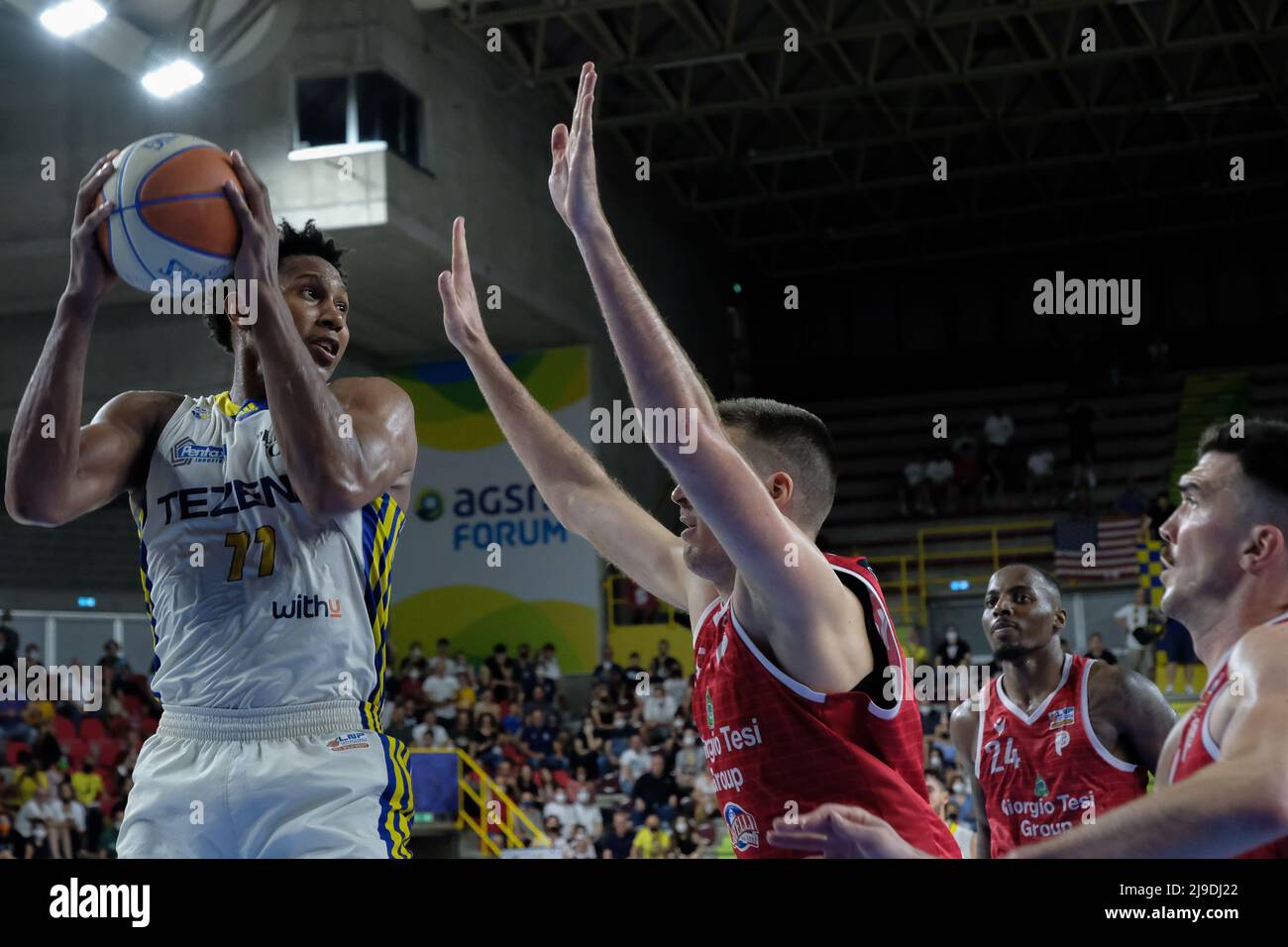 Verona, Italia. 22 Maggio 2022 - A2 Campionato Italiano di Basket - Playoff semifinale - primo match - Scaligera Basket Verona contro Giorgio Tesi Group Pistoia Credit: Roberto Tommasini Foto Stock