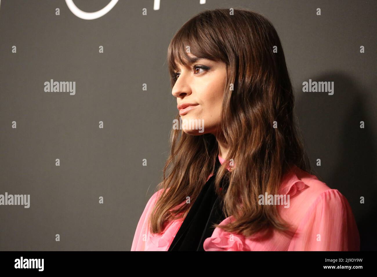 Cannes, Francia. 22nd maggio 2022. Clara Luciani arriva al Kering Women in Motion Awards - Festival del Cinema di Cannes, Place de la Castre, Cannes, Francia. Credit: Doreen Kennedy/Alamy Live News. Foto Stock