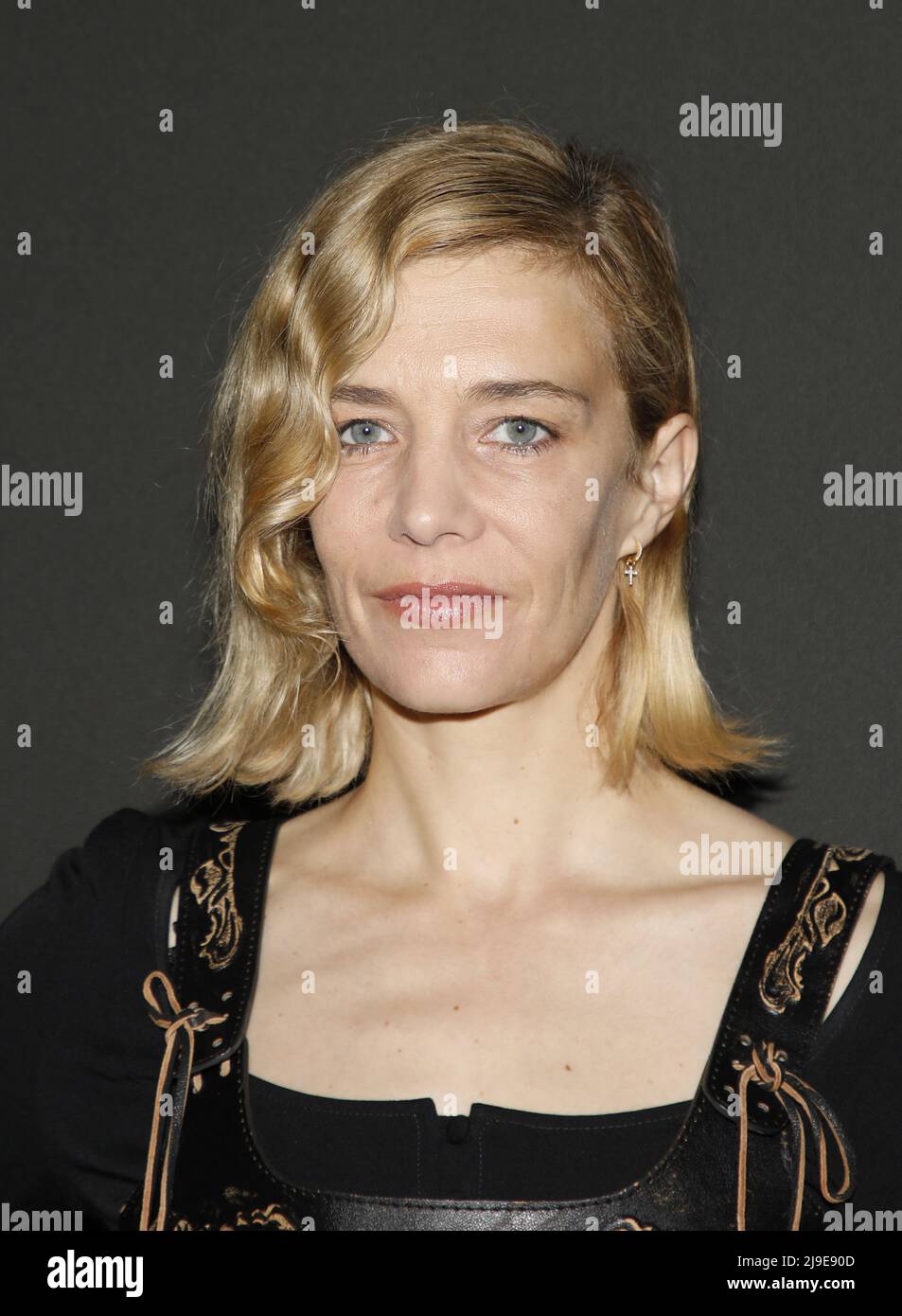 Celine Sallette partecipa ai premi annuali Kering 'Women in Motion' a Place de la Castre il 22 maggio 2022 a Cannes, Francia. Foto: DGP/imageSPACE/Sipa USA Foto Stock