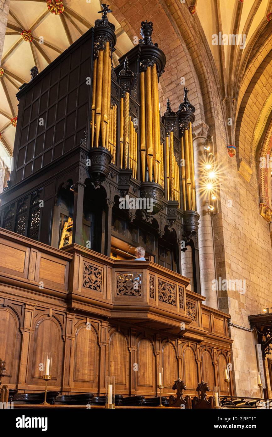 Interno dell'abbazia di Tewkesbury Foto Stock
