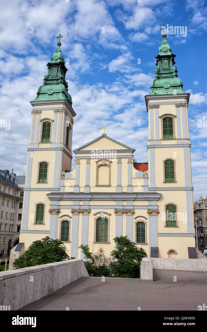 Chiesa Parrocchiale della Città interna a Pest o Chiesa della Beata Vergine Maria a Budapest, Ungheria. Foto Stock