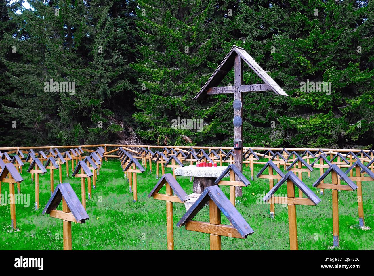 Luserna, Trentino Alto Adige, Italia. Cimitero di guerra austro-ungarico della prima Guerra Mondiale di Costalta. Foto Stock