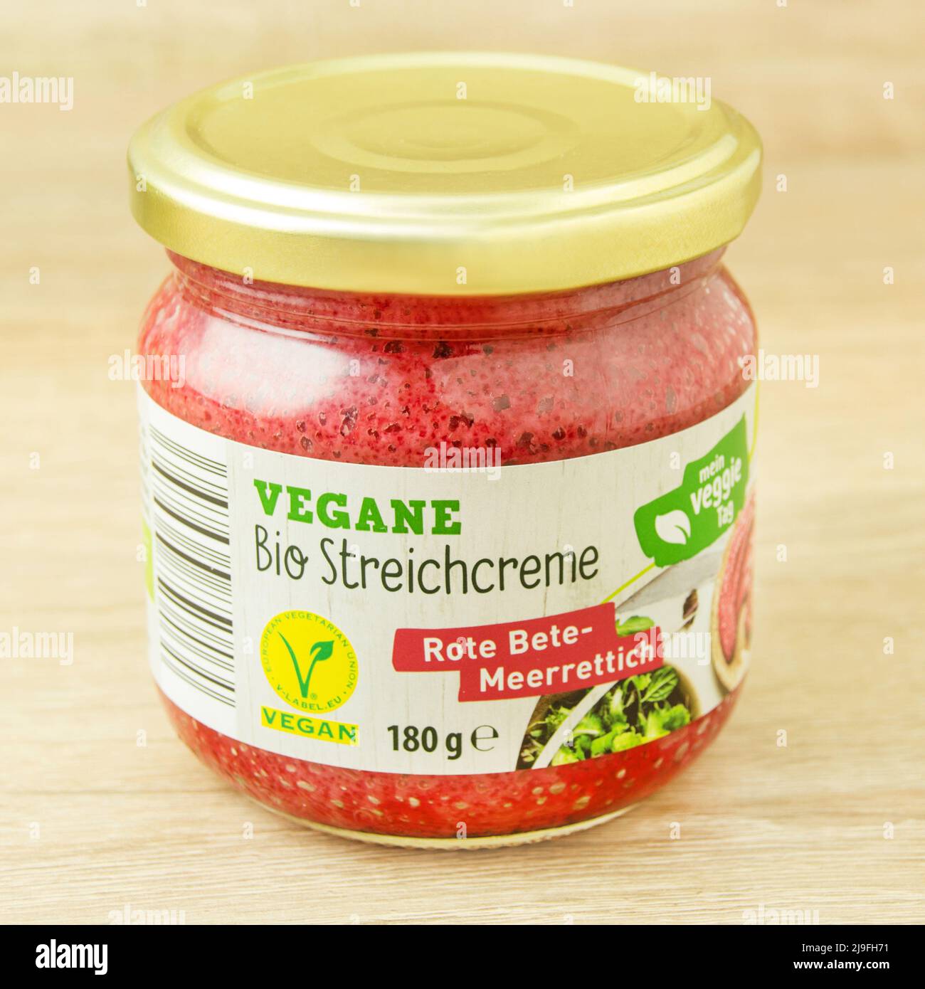 Amburgo, Germania - Maggio 20 2022: German Organic Spread Bio Streichcreme Vegane Beetroot Foto Stock